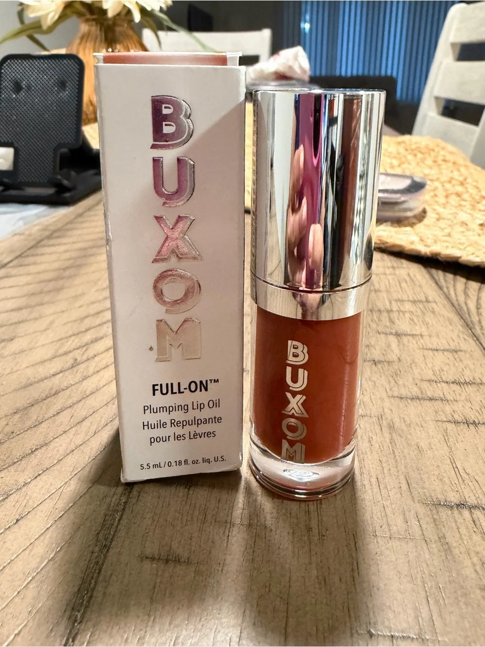 Buxom Full-On Plumping Lip Oil — Moscow mule NWT